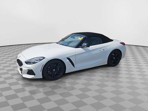Used 2020 BMW Z4 sDrive30i w/ Executive Package RWD image 4
