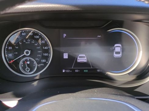 Certified 2026 Genesis G70 2.5T RWD image 26