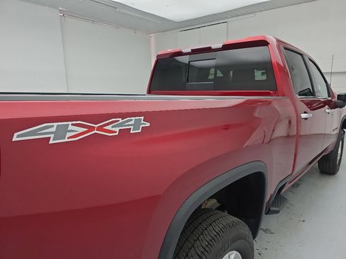 Used 2022 Chevrolet Silverado 2500 LTZ w/ LTZ Convenience Package AWD/4WD image 54