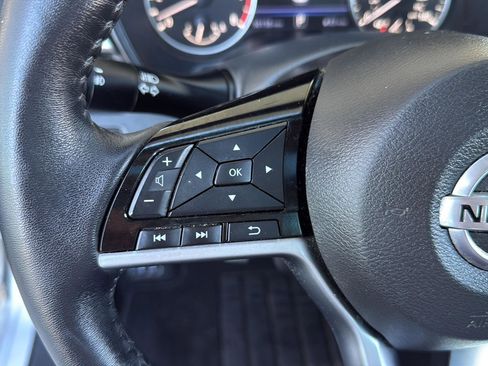 Used 2019 Nissan Altima 2.5 SV image 21