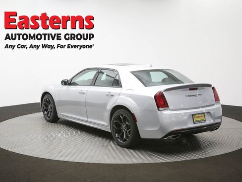 Used 2020 Chrysler 300 S image 66