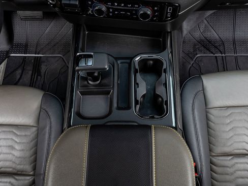 Used 2023 Chevrolet Silverado 1500 ZR2 w/ Technology Package image 27