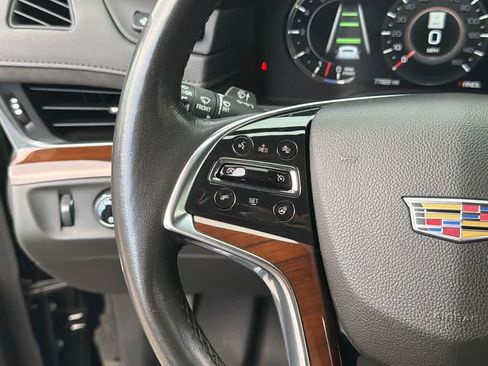 Used 2020 Cadillac Escalade Luxury AWD/4WD image 23