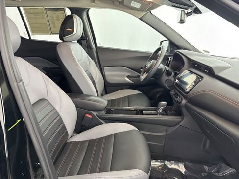 Used 2023 Nissan Kicks SR w/ SR Premium Package image 25