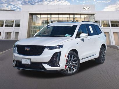 Certified 2023 Cadillac XT6 Sport w/ Platinum Package