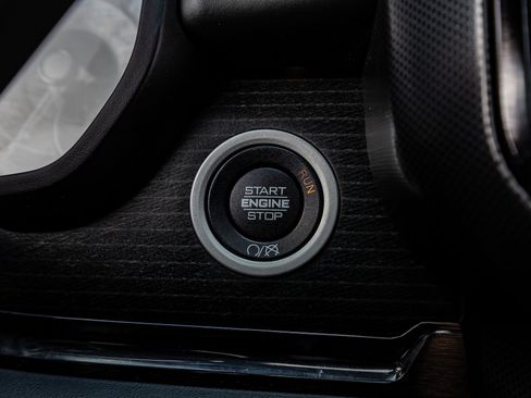 Used 2022 RAM 3500 Limited w/ Max Tow Package image 22