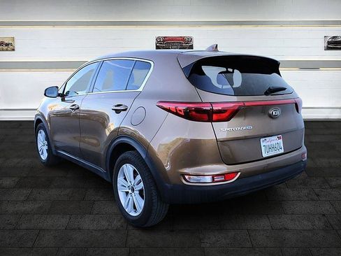 Used 2017 Kia Sportage LX FWD image 5
