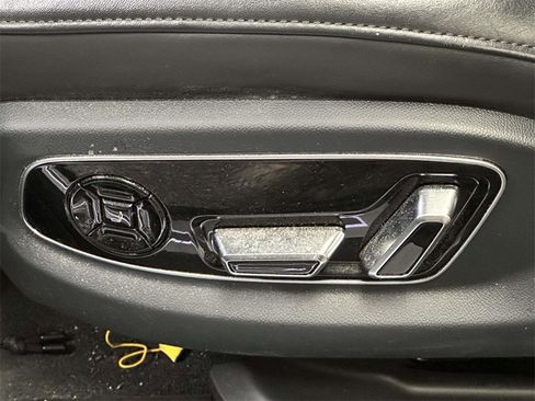 Used 2022 Audi A8 L 3.0T image 15