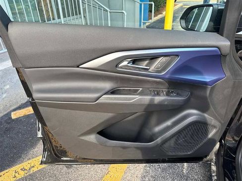 New 2025 Chevrolet Equinox EV LT w/ LPO, All-Weather Mat Package image 12