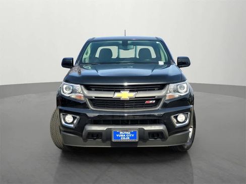 Used 2019 Chevrolet Colorado Z71 image 2