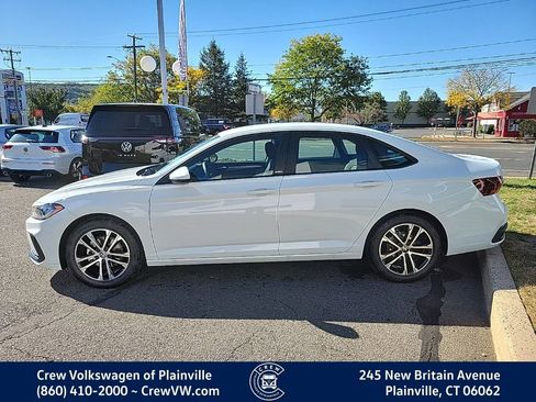 New 2026 Volkswagen Jetta Sport image 3