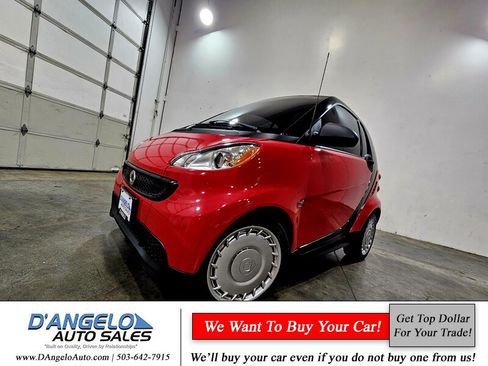 Used 2013 smart fortwo pure RWD image 37