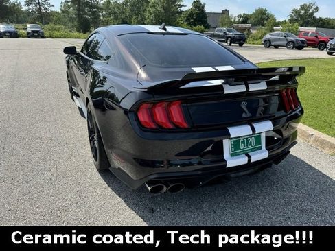 Used 2022 Ford Mustang Shelby GT500 w/ Technology Package image 24