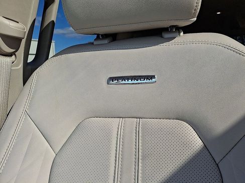 Used 2024 Ford Expedition Platinum AWD/4WD image 26