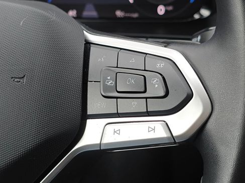 Used 2025 Volkswagen Atlas Peak Edition SE AWD/4WD image 64