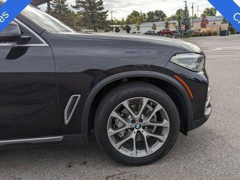 Used 2019 BMW X5 xDrive40i w/ Convenience Package AWD/4WD image 16
