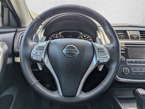 Used 2017 Nissan Altima 2.5 SR FWD image 15