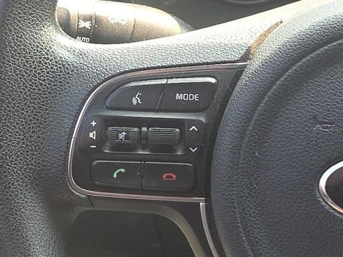 Used 2018 Kia Optima LX FWD image 35