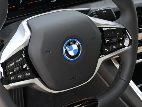 New 2026 BMW i4 xDrive40i w/ Parking Assistance Package AWD/4WD image 27