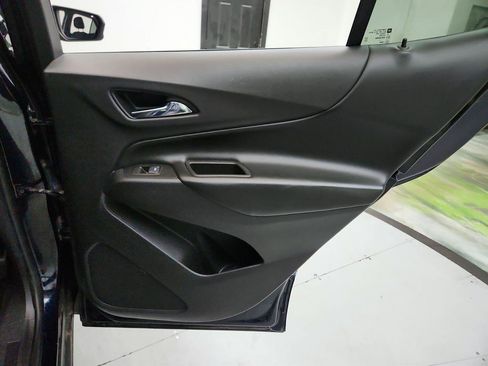 Used 2020 Chevrolet Equinox LT AWD/4WD image 29