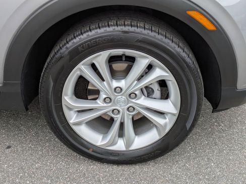 Used 2023 Buick Encore GX Preferred image 11