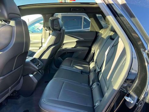 Used 2024 Cadillac Lyriq Sport RWD image 11