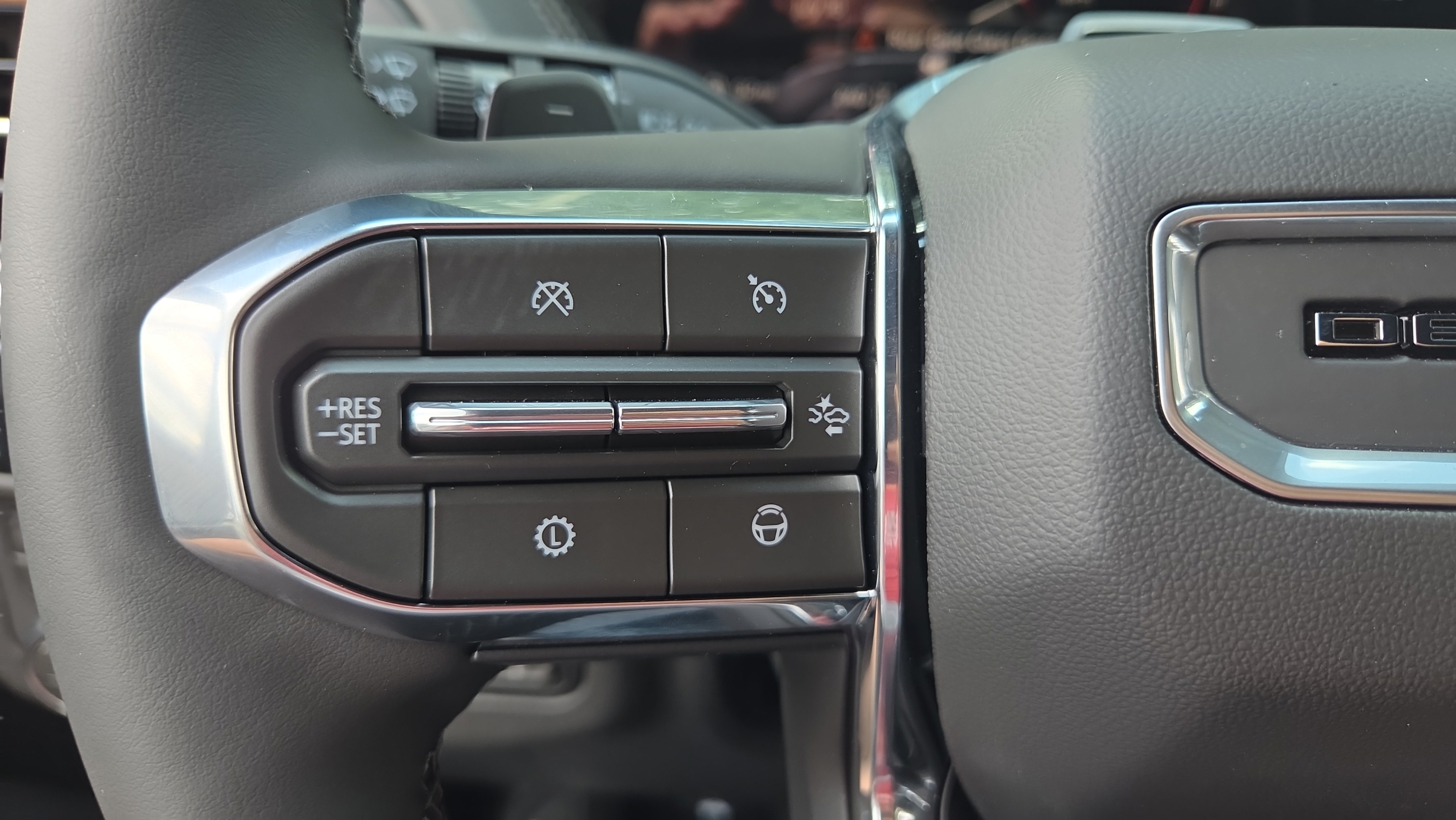 New 2026 GMC Yukon Denali w/ Denali Reserve Package AWD/4WD image 22