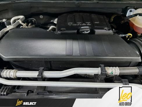 Used 2023 Chevrolet Silverado 1500 LT AWD/4WD image 32