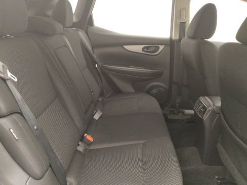 Used 2020 Nissan Rogue Sport S FWD image 18