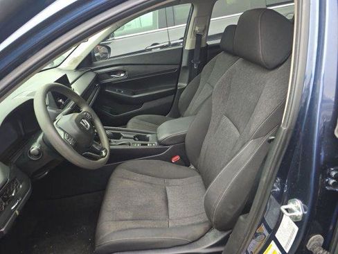 Used 2024 Honda Accord EX image 6