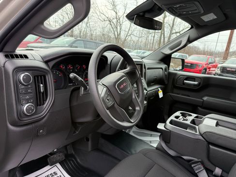 New 2026 GMC Sierra 1500 Pro AWD/4WD image 13
