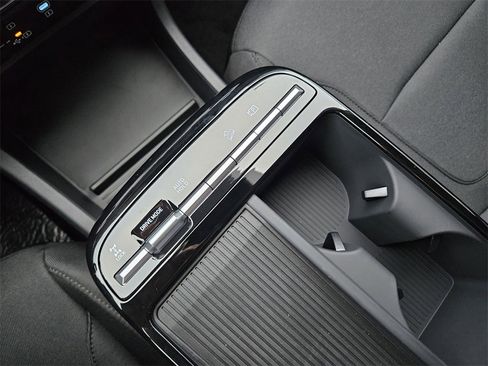 New 2026 Hyundai Tucson Blue SE image 20