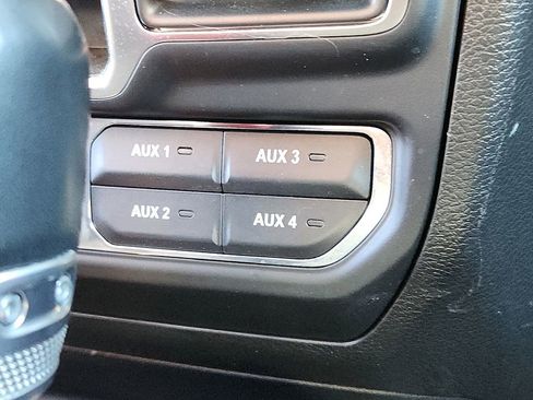 Used 2021 Jeep Wrangler Unlimited Sahara w/ Cold Weather Group image 22