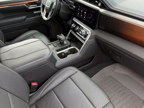 Used 2023 GMC Sierra 1500 Denali w/ Denali Reserve Package image 18