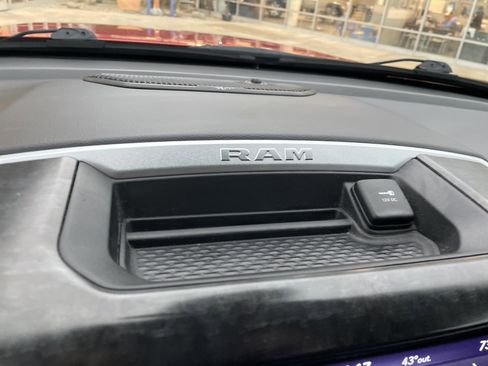 Used 2019 RAM 1500 Big Horn image 39