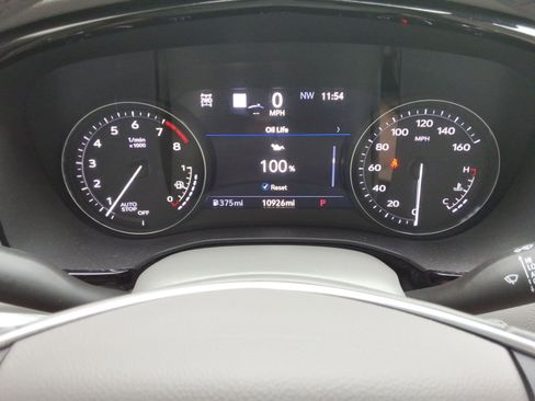 Used 2025 Cadillac XT5 Premium Luxury w/ Technology Package AWD/4WD image 14