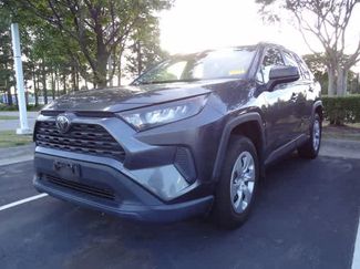 Used 2019 Toyota RAV4 LE w/ Carpet Mat Package FWD video 1