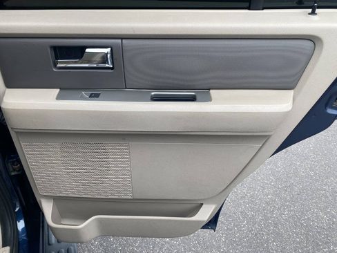 Used 2014 Ford Expedition XL AWD/4WD image 28