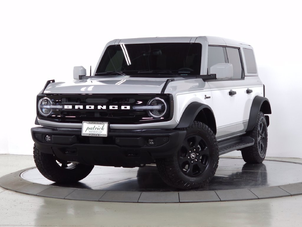 Used 2026 Ford Bronco Outer Banks AWD/4WD image 1