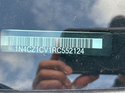 Certified 2024 Nissan Leaf SV Plus image 7