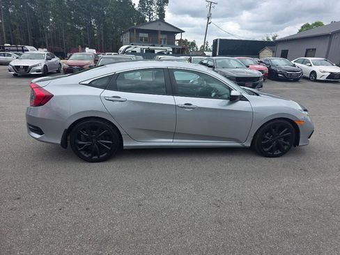 Used 2019 Honda Civic Sport image 4