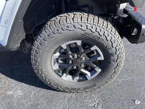 New 2026 Jeep Gladiator Rubicon image 35