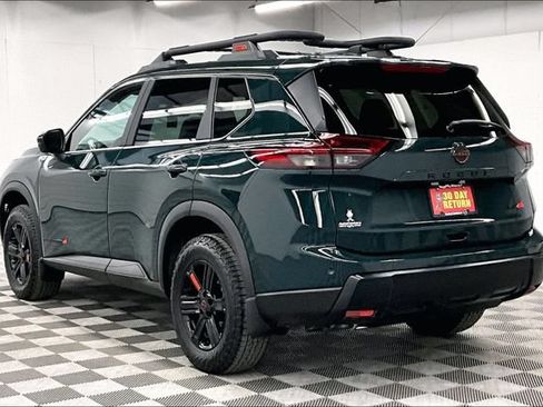 New 2026 Nissan Rogue SV w/ Rock Creek Premium Package AWD/4WD image 4