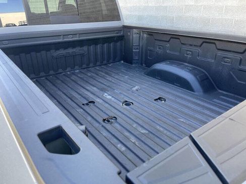 Used 2024 GMC Sierra 2500 AT4 w/ AT4 Premium Plus Package image 7