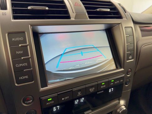 Used 2019 Lexus GX 460 Premium AWD/4WD image 24