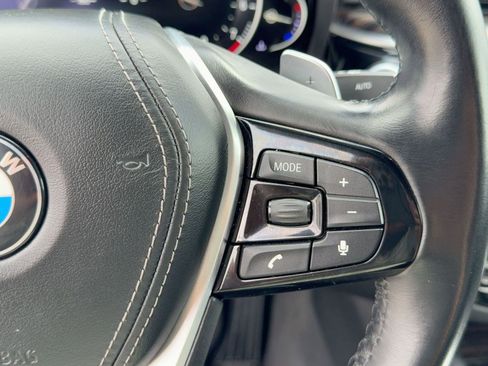 Used 2017 BMW 540i image 24