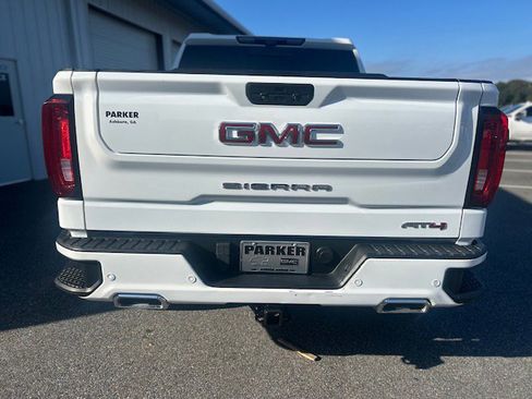 Used 2021 GMC Sierra 1500 AT4 w/ AT4 Premium Package image 4