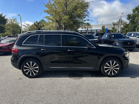 Used 2022 Mercedes-Benz GLB 250 4MATIC image 7