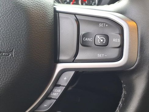 Used 2024 RAM 2500 Big Horn w/ Bed Utility Group image 10