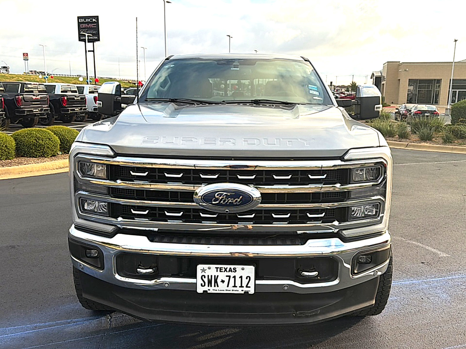 Used 2023 Ford F250 Lariat w/ Lariat Ultimate Package AWD/4WD image 2